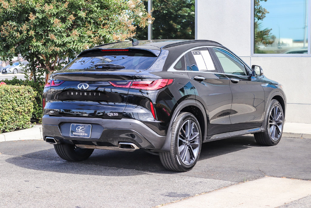 Certified 2023 INFINITI QX55 Luxe w/ Cargo Package AWD/4WD image 8