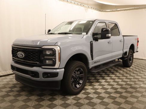 Used 2024 Ford F250 Lariat w/ Sport Appearance Package AWD/4WD image 1