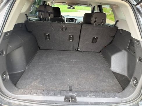 Used 2019 GMC Terrain SLE w/ Black Edition FWD image 21