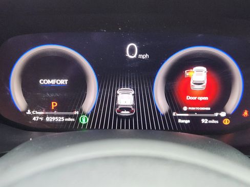 Used 2023 Acura MDX A-Spec image 10