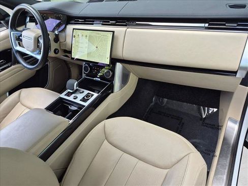 Used 2023 Land Rover Range Rover SE AWD/4WD image 23