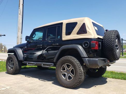 Used 2021 Jeep Wrangler Unlimited Sport AWD/4WD image 6