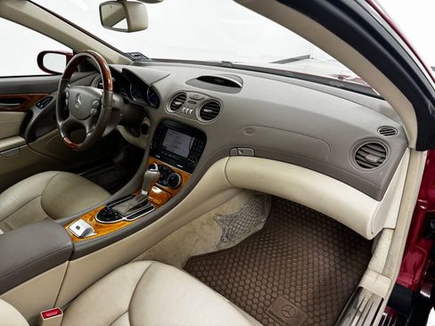 Used 2007 Mercedes-Benz SL 550 image 35