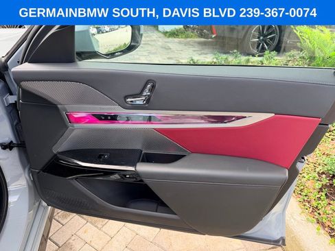 Certified 2023 BMW 740i RWD image 23