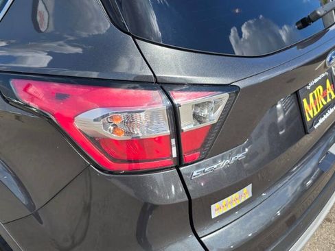 Used 2018 Ford Escape SEL image 22