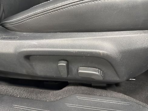 Used 2019 Subaru Legacy 2.5i Limited image 10