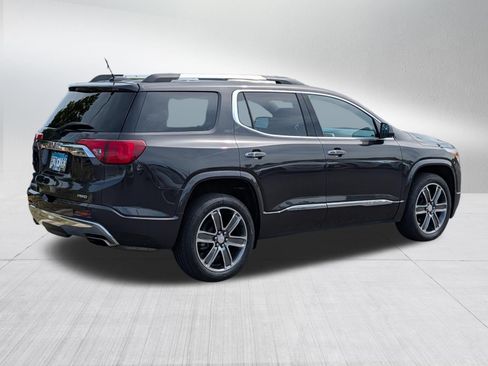 Used 2018 GMC Acadia Denali w/ Technology Package AWD/4WD image 7
