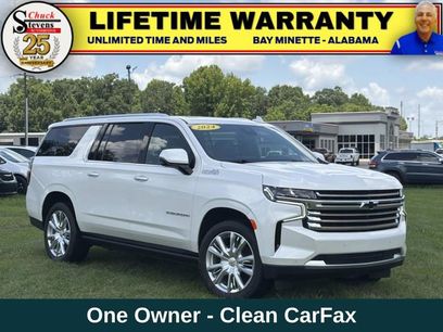 Used 2024 Chevrolet Suburban High Country w/ Premium Package 2