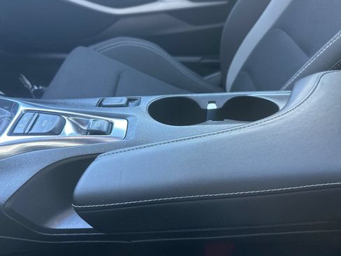 Used 2021 Chevrolet Camaro SS RWD image 31