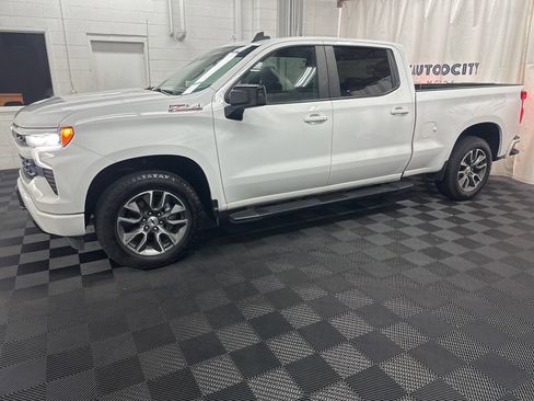 Used 2022 Chevrolet Silverado 1500 RST w/ Z71 Off-Road Package image 5