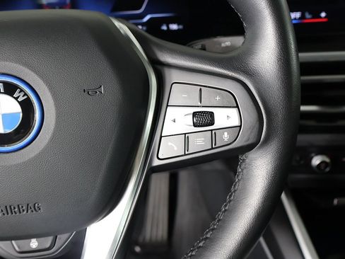 Used 2024 BMW i4 eDrive35 w/ Premium Package image 42