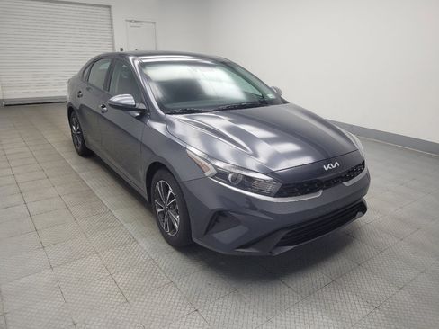 Used 2023 Kia Forte LXS w/ LXS Technology Package FWD image 13