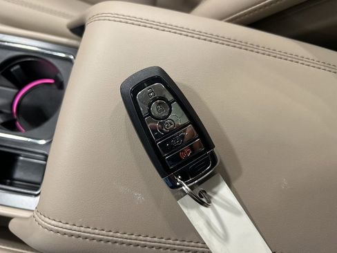 Certified 2024 Lincoln Corsair Grand Touring w/ Equipment Group 301A image 24