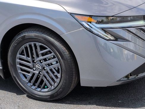 New 2026 Nissan Sentra SV w/ SV Convenience Package FWD image 9