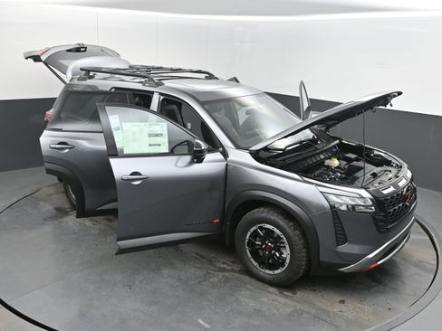 New 2026 Nissan Pathfinder Rock Creek AWD/4WD image 40