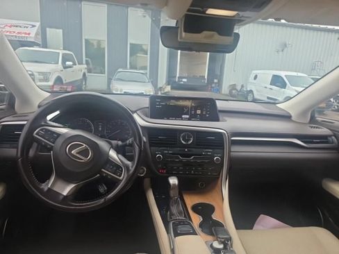 Used 2019 Lexus RX 350 AWD image 6