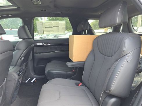 New 2025 Hyundai Palisade Calligraphy image 15