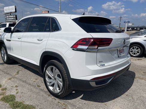 Used 2020 Volkswagen Atlas Cross Sport SEL AWD/4WD image 6