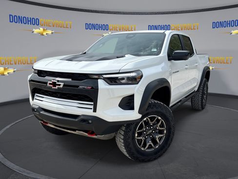 New 2026 Chevrolet Colorado ZR2 w/ Technology Package AWD/4WD image 4