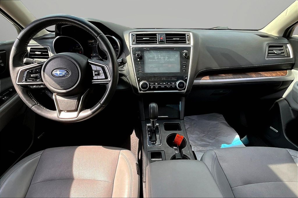 Used 2018 Subaru Outback 3.6R Limited AWD/4WD image 7