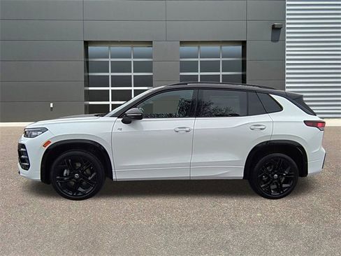 New 2026 Volkswagen Tiguan SE R-Line image 4