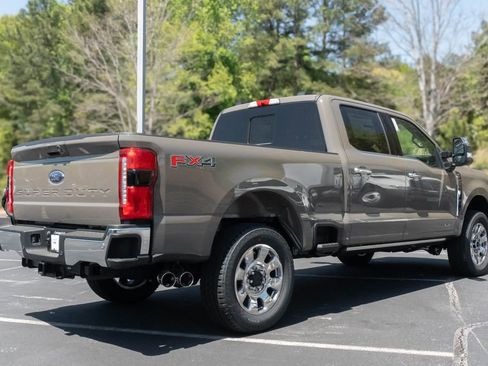 New 2026 Ford F250 Lariat image 18