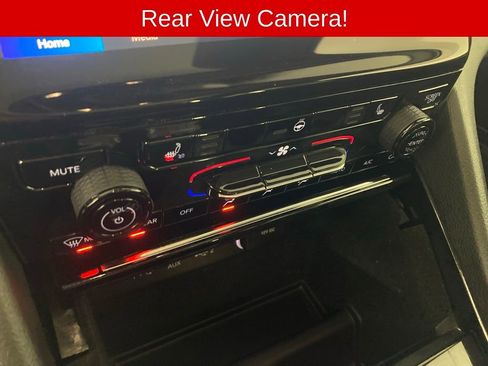 Used 2022 Jeep Grand Cherokee Limited image 10