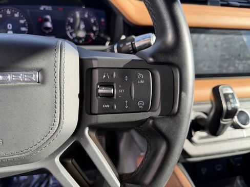 Used 2020 Land Rover Defender 110 X image 18