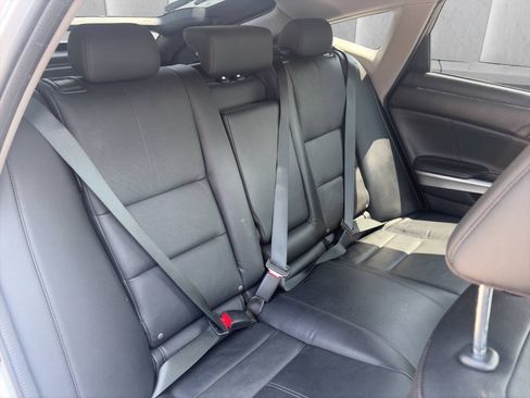 Used 2013 Honda Crosstour EX-L image 19