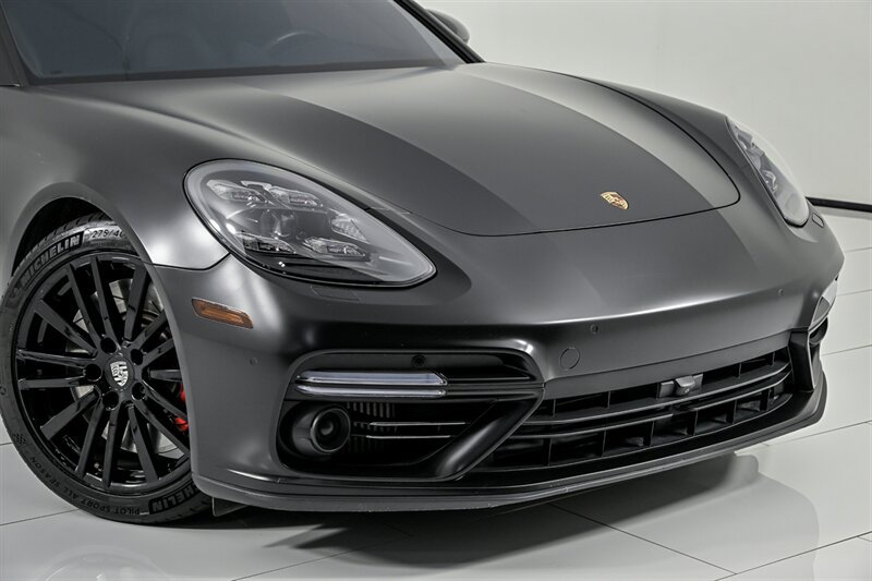 Used 2018 Porsche Panamera Turbo Executive AWD/4WD image 2