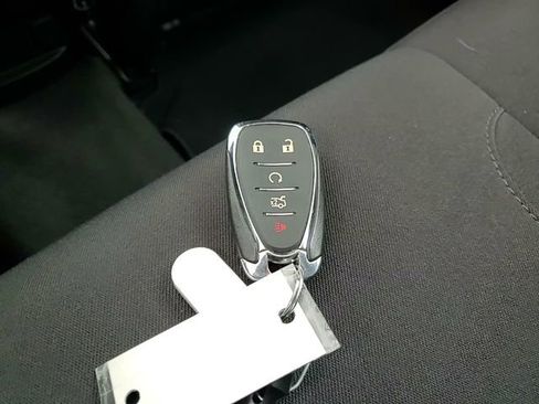 Used 2024 Chevrolet Malibu LT image 30