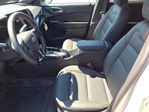 New 2026 Chevrolet Trax RS FWD image 7
