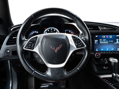 Used 2014 Chevrolet Corvette Stingray Coupe image 22