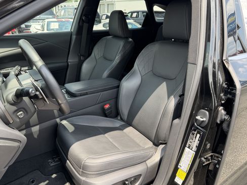Used 2024 Lexus RX 350 Premium w/ Convenience Package FWD image 16