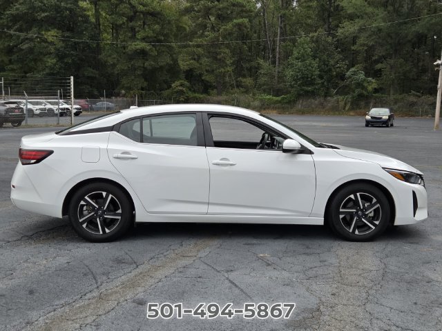 Used 2024 Nissan Sentra SV FWD image 6