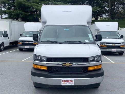 New 2025 Chevrolet Express 3500 w/ Power Convenience Package image 32