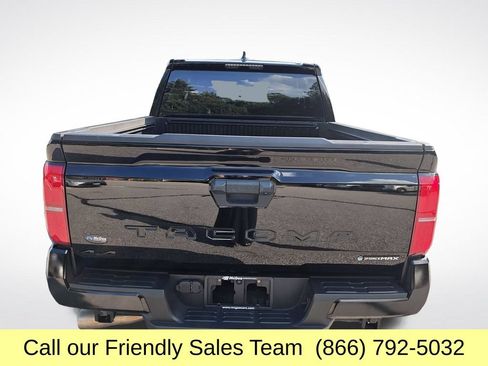 Used 2024 Toyota Tacoma TRD Off-Road AWD/4WD image 5
