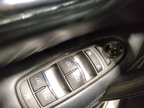 Used 2017 Nissan Armada Platinum w/ Captain Seat Package image 27