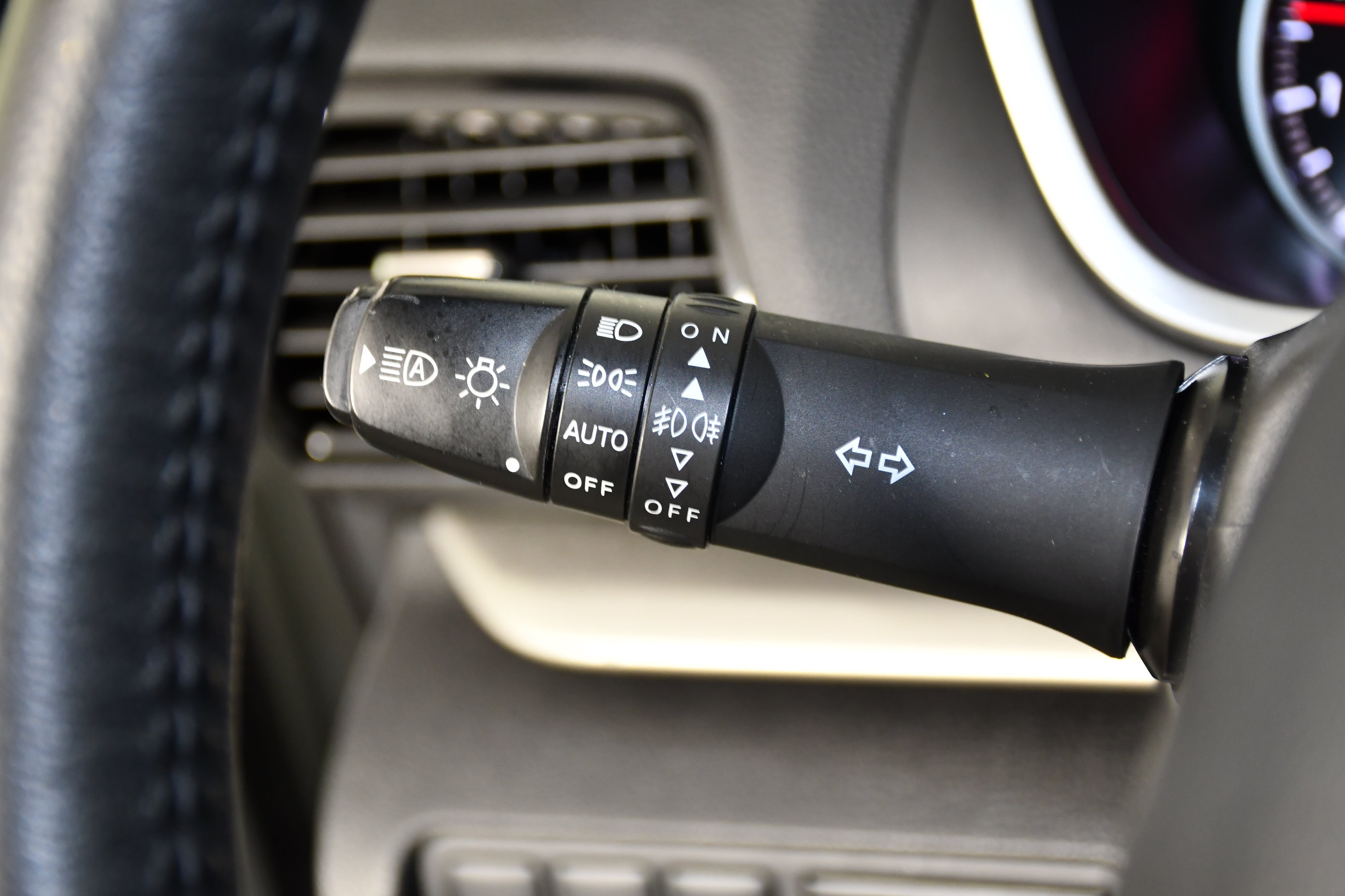 Used 2025 Mitsubishi Eclipse Cross SE AWD/4WD image 22