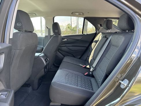 Used 2024 Chevrolet Equinox LT image 30