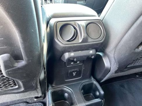 Used 2021 Jeep Wrangler Unlimited Rubicon AWD/4WD image 19