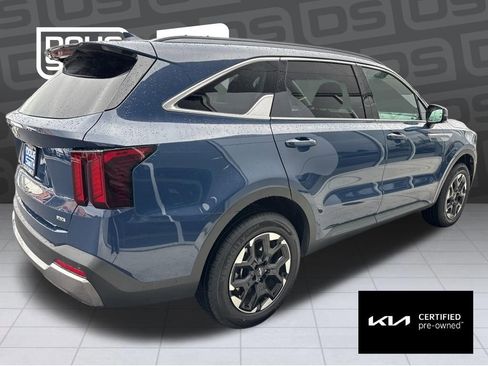 Certified 2024 Kia Sorento S w/ Panoramic Sunroof Package AWD/4WD image 5