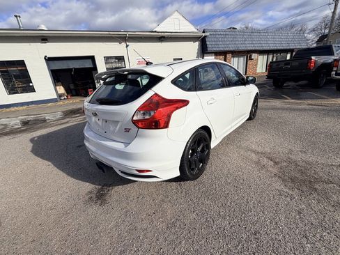 Used 2013 Ford Focus ST image 12