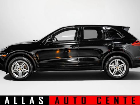 Used 2017 Porsche Cayenne S AWD/4WD image 8