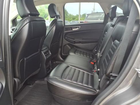 Certified 2023 Ford Edge SEL w/ Convenience Package AWD/4WD image 8