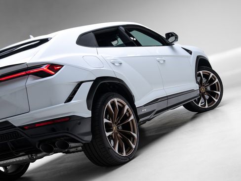 Used 2024 Lamborghini Urus S image 44