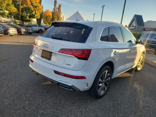 Used 2024 Audi Q5 2.0T Premium Plus w/ Premium Plus Package AWD/4WD image 11