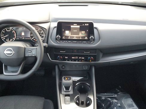 New 2026 Nissan Rogue SV image 25