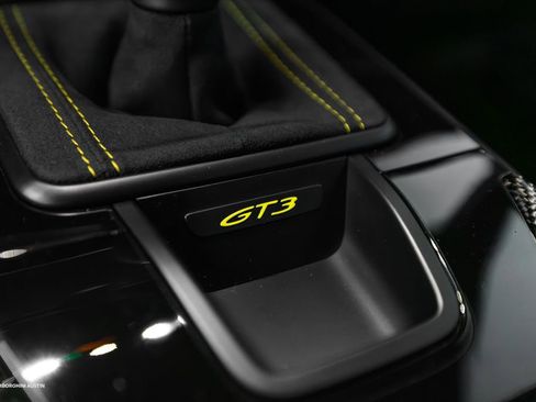 Used 2022 Porsche 911 GT3 RWD image 31