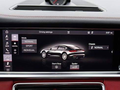 Used 2018 Porsche Panamera w/ Premium Package Plus image 32